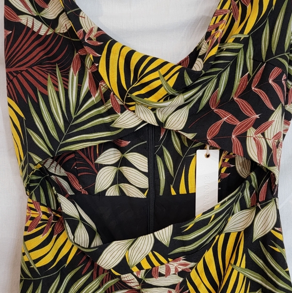 Olivaceous Black Tropical Cutout Front Mini Dress - Picture 4 of 7